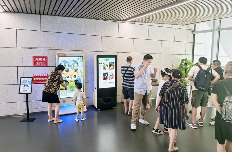 赋能文博新体验：世优宇宙亮相成都机器人与人工智能实景验证活动